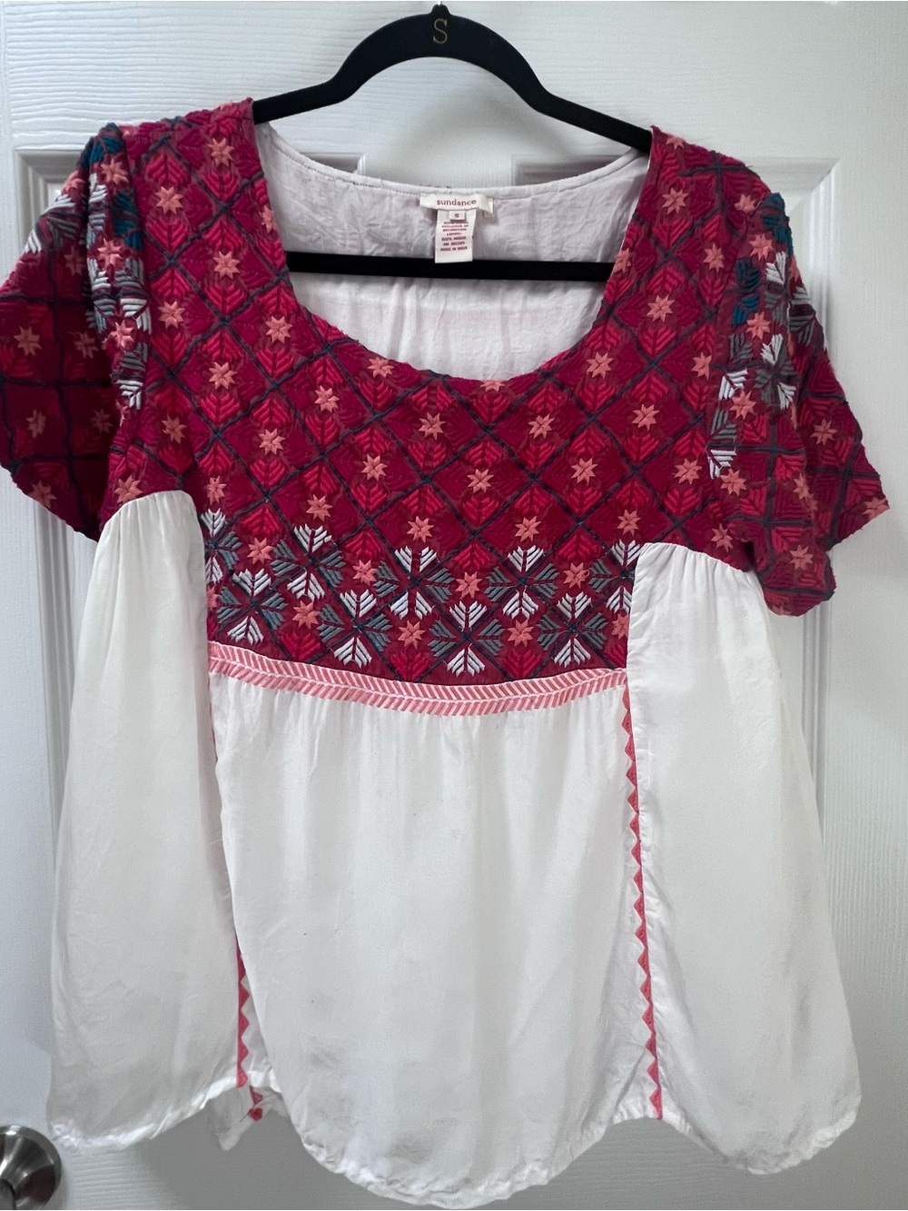 Sundance Embroidered Yoke Vibrant Flowy White Tunic Blouse Size Small Boho